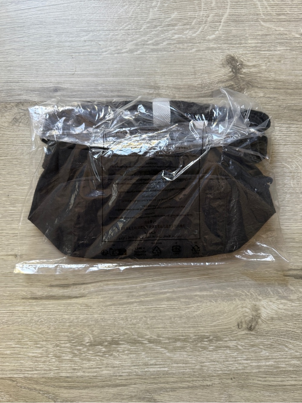 Kipling Sabian Crossbody mini bag w/ monkey keychain Black AC8280 New in package - Picture 7 of 9